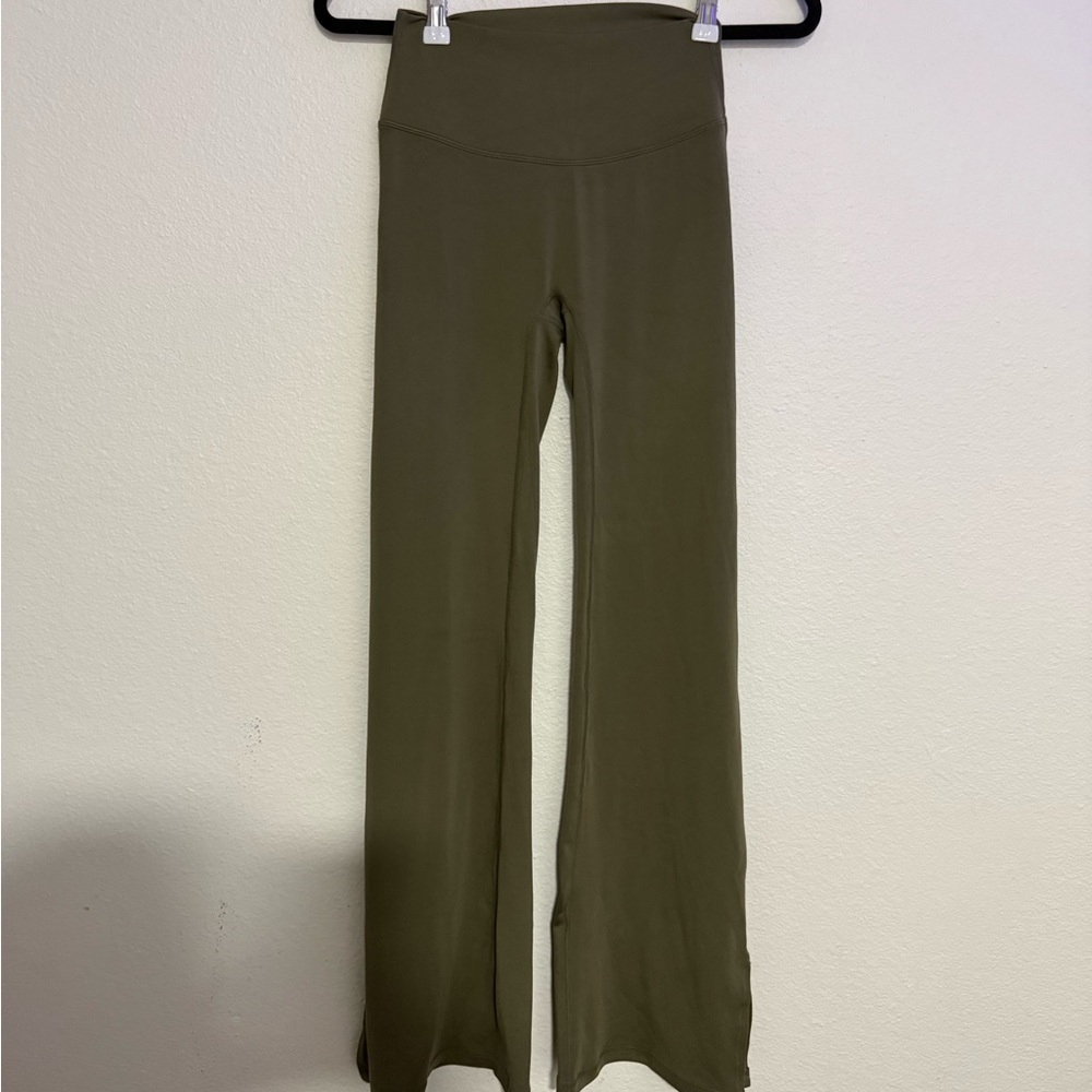 PARAGON size M Olive Women's Boot Cut Pants - Picture 2 of 7